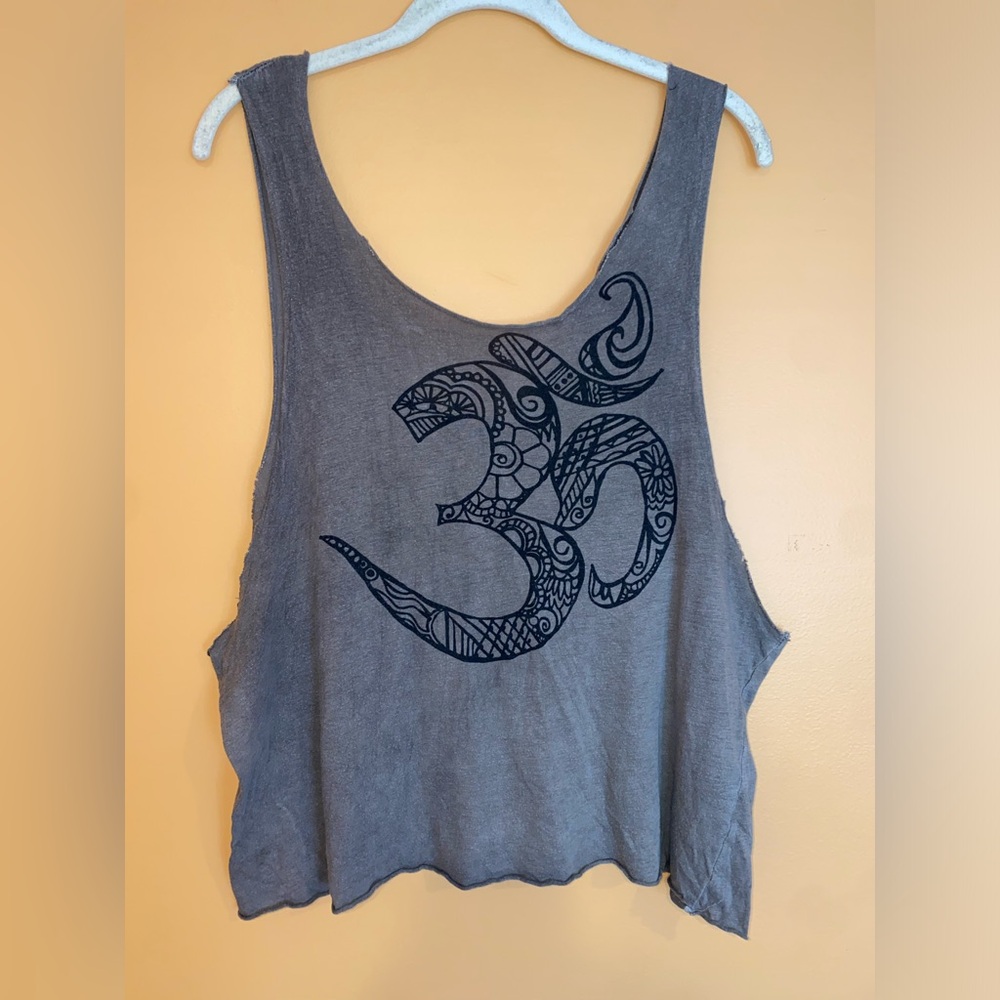 Om Lightweight Tank Top Md